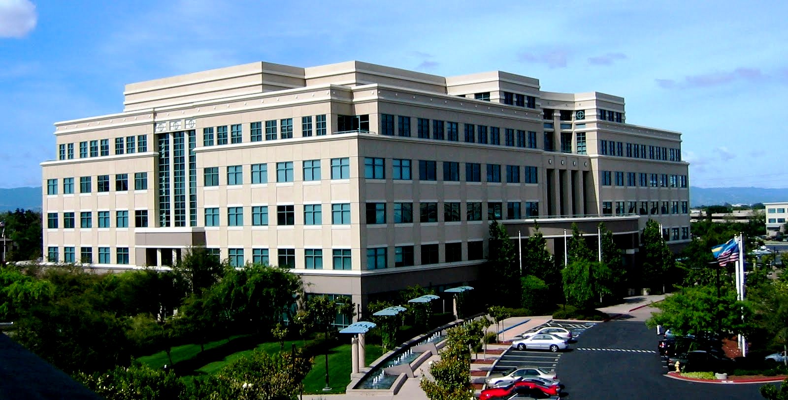 Building 10 of the Cisco San Jose main campus, home to Cisco's executive offices.